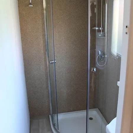Szonja Apartman Kemping *